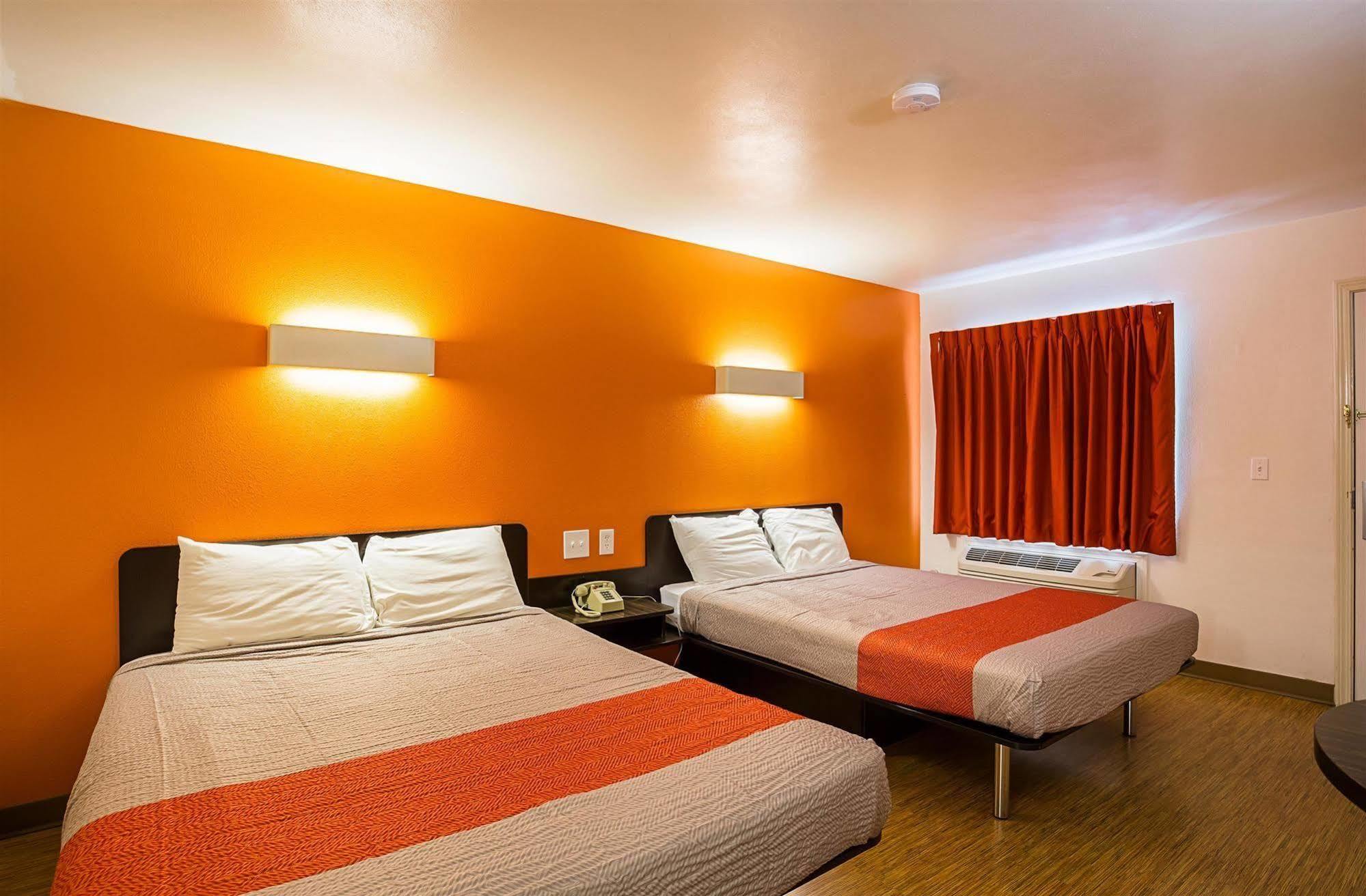 Guest House Ellensburg Ngoại thất bức ảnh